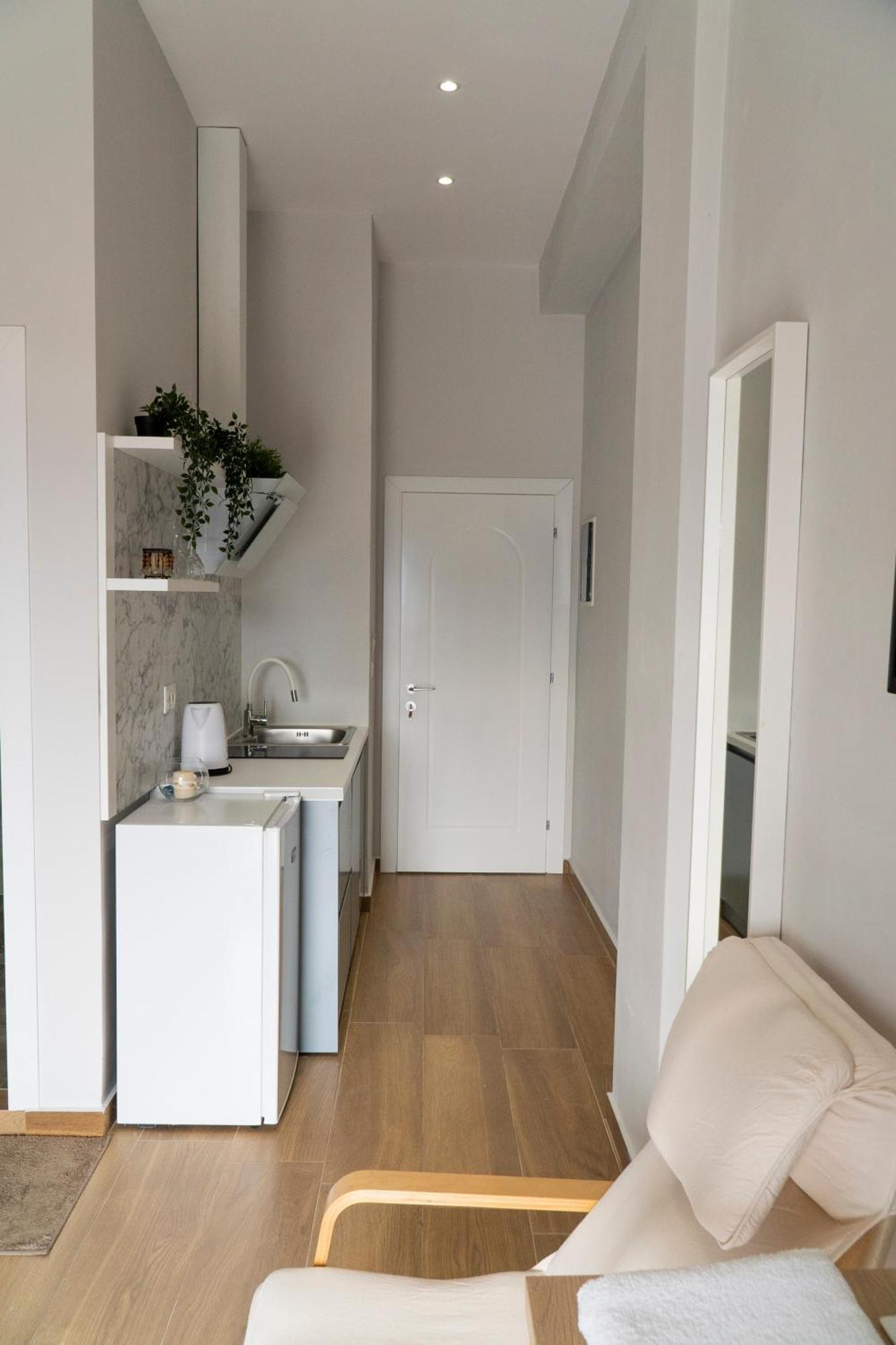 Memories Apartments Sarande Luaran gambar